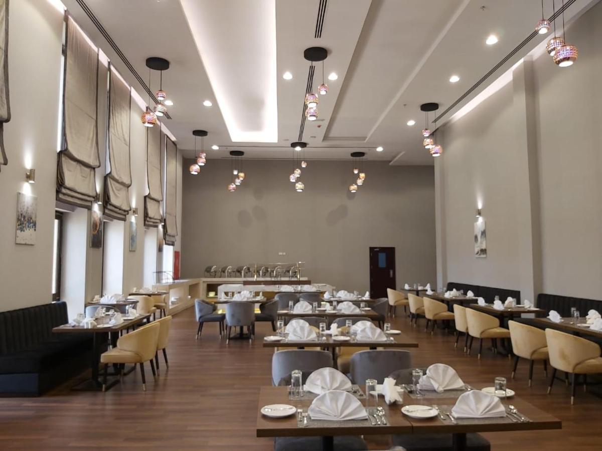 Basrah International Airport Hotel ภายนอก รูปภาพ