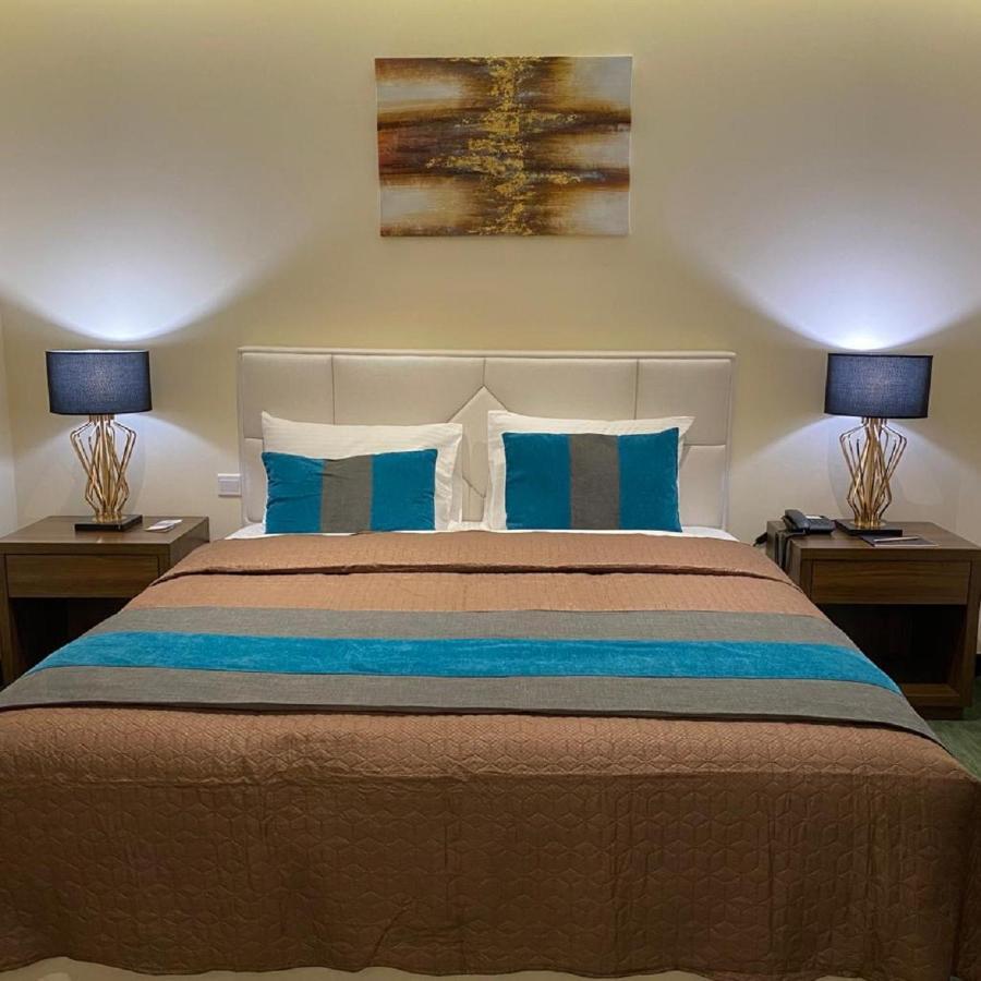Basrah International Airport Hotel ภายนอก รูปภาพ