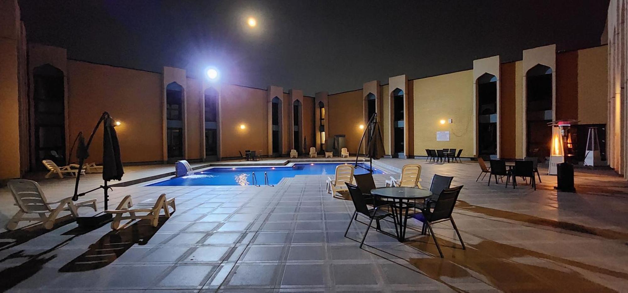 Basrah International Airport Hotel ภายนอก รูปภาพ